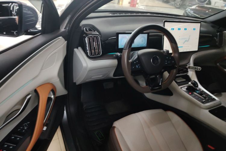 比亚迪 宋Pro新能源 2022款 DM-i 110km 旗舰型Pro中控内饰7003