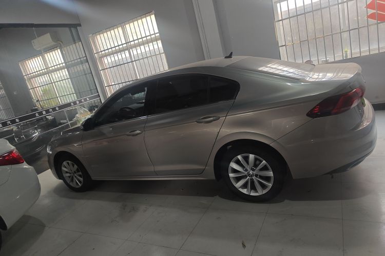 大众 宝来 2021款 1.5L 自动舒适智联版车身外观4