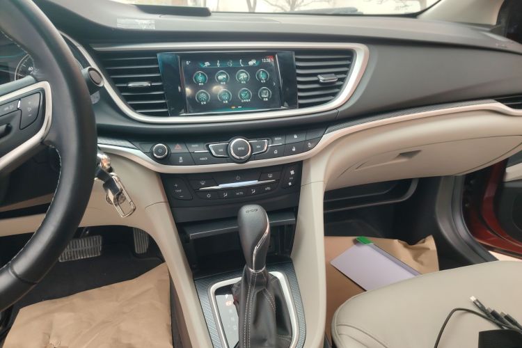 别克 英朗 2019款 15T 双离合互联精英型 国VI中控内饰16