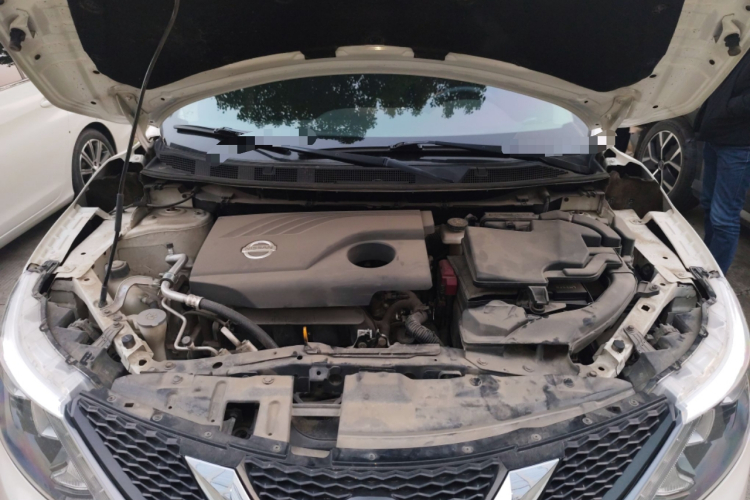 日产 逍客 2016款 2.0L CVT精英版局部细节24