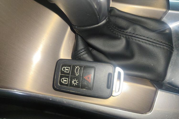 沃尔沃XC60 2017款 T5 智进升级版中控内饰7001