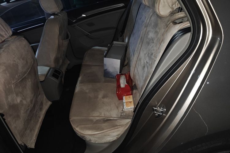 大众 高尔夫 2015款 1.4TSI 自动舒适型中控内饰7004