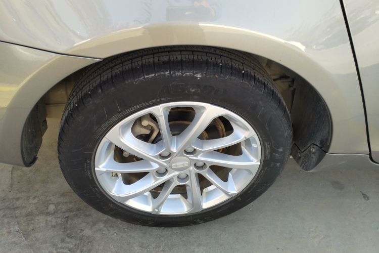 吉利汽车 帝豪 2021款 UP 1.5L 手动豪华型车身外观6003