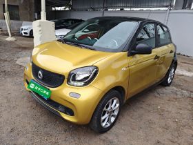 smart forfour 2016款 1.0L 52千瓦灵动版