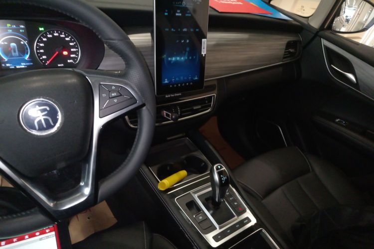 比亚迪 宋MAX新能源 2019款 DM 1.5T 智联致进型 7座 国VI中控内饰16