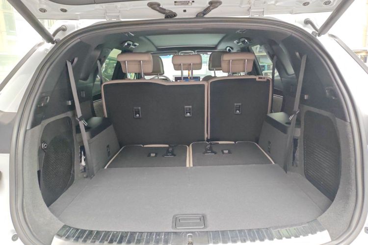 比亚迪 唐新能源 2024款 DM-p 冠军版 215KM 四驱旗舰型机舱底盘23