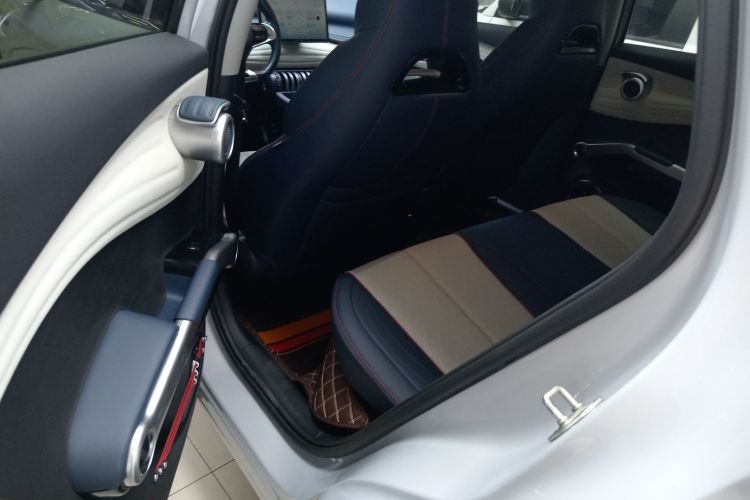 比亚迪 元PLUS 2022款 430KM 豪华型中控内饰7004