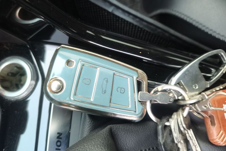 大众 T-ROC探歌 2019款 280TSI DSG四驱豪华型 国V中控内饰11