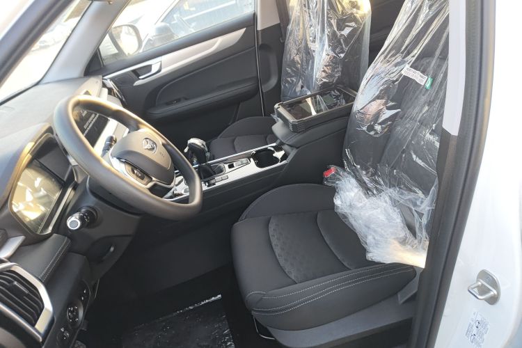 凯翼 炫界Pro 2025款 1.5L 手动舒适版中控内饰19