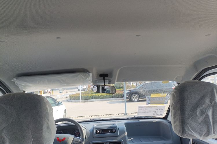 五菱汽车 五菱扬光 2025款 400km 客车版舒适型局部细节22