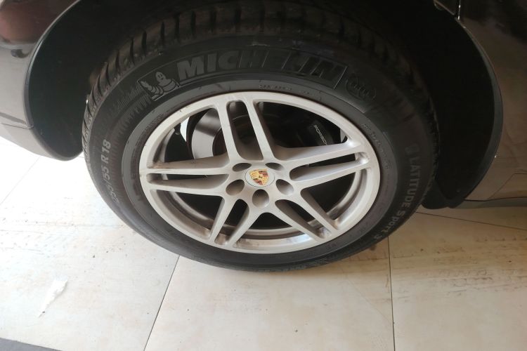 保时捷 2017款  Macan 2.0T车身外观6008