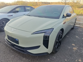 红旗EH7 2024款 760 Pro+ 四驱版