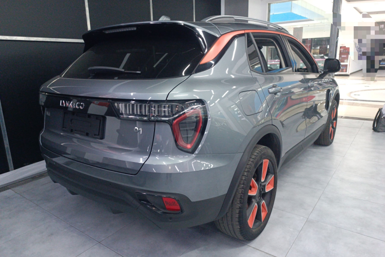 领克01 2019款 2.0T 两驱耀Pro版 国VI车身外观6005