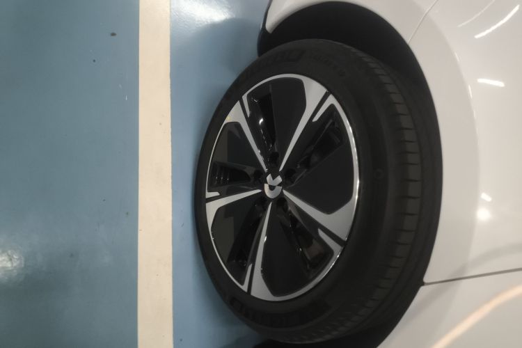 蔚来ET5 2025款 75kWh车身外观6006