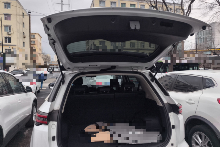 长安CS55PLUS 2022款 蓝鲸版 1.5T DCT豪华型机舱底盘23