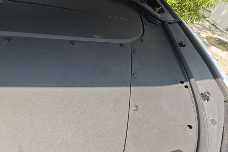 理想汽车 理想ONE 2021款 增程6座版局部细节9007