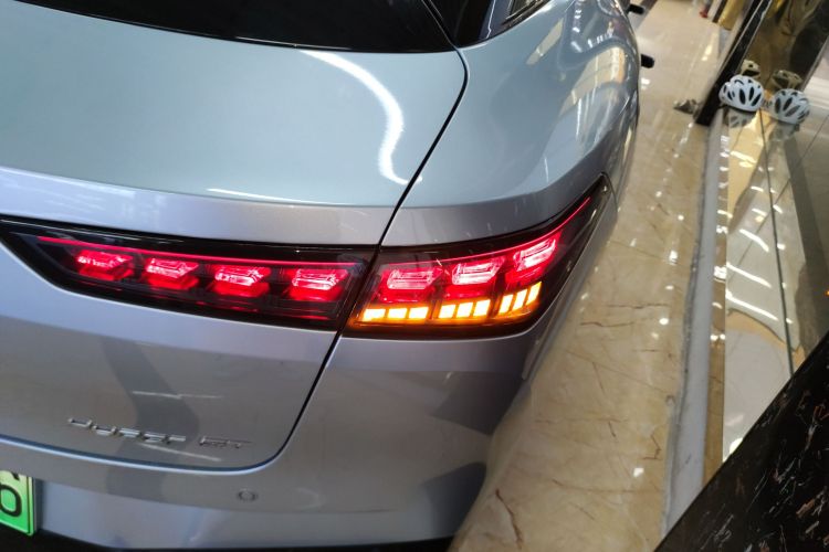 昊铂GT 2023款 710后驱超充版车身外观9