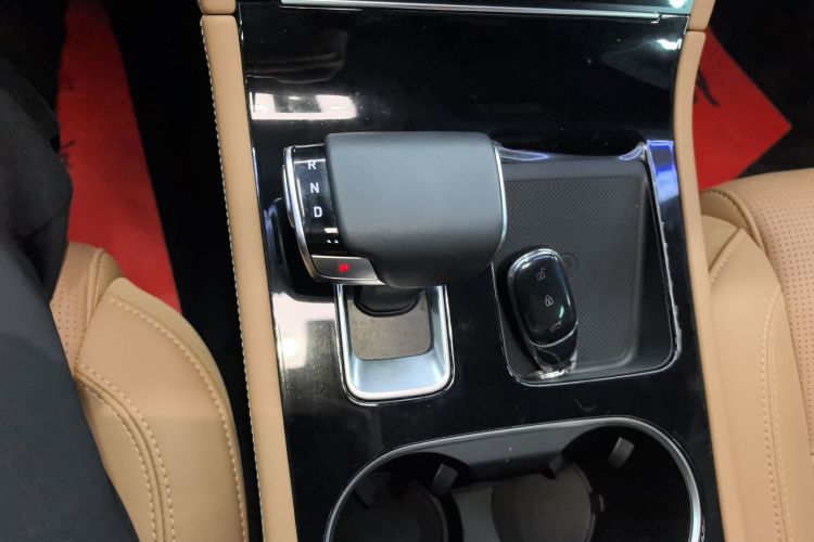 理想汽车 理想ONE 2021款 增程6座版中控内饰18