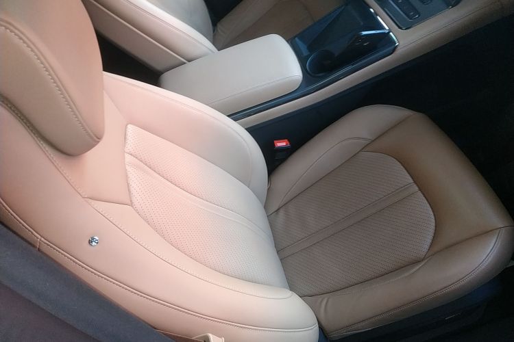 蔚来ES6 2020款 430KM 性能版局部细节41