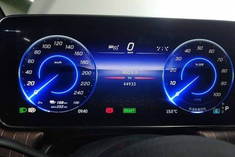 奔驰EQE 2022款 350 先锋版中控内饰14