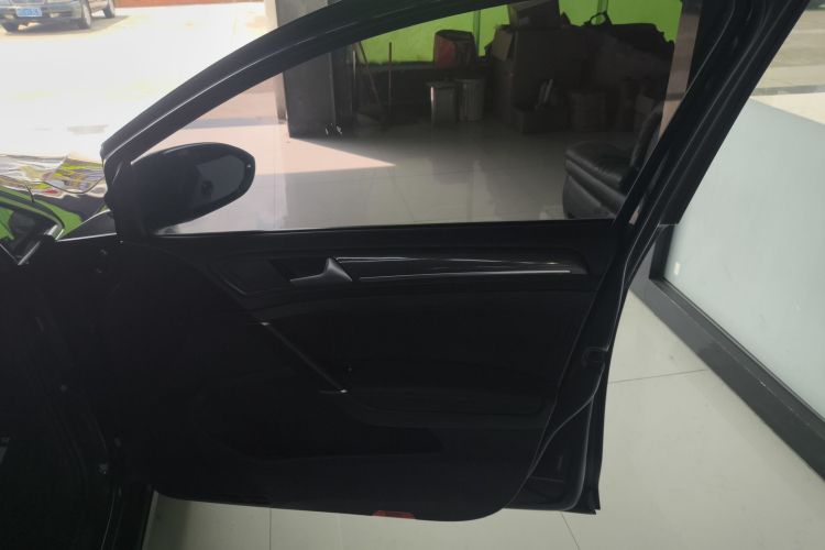 大众 高尔夫 2018款  230TSI 自动豪华型中控内饰7005