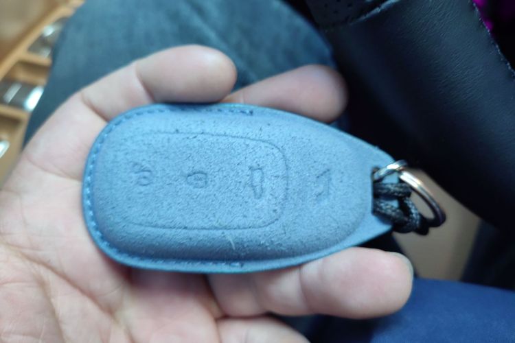 理想汽车 理想ONE 2021款 增程6座版中控内饰11