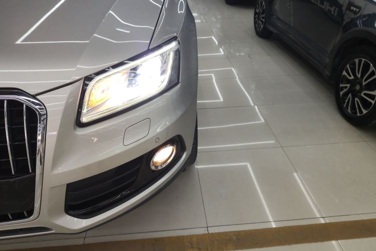 奥迪Q5 2017款 40 TFSI 技术型局部细节36