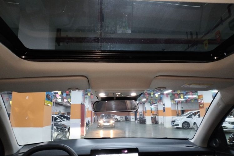 本田 猎光e:NS2 2024款 锐光版中控内饰22