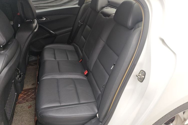 标致508 2013款 2.0L 两周年纪念 自动智享版中控内饰21