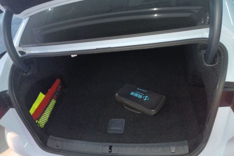 岚图汽车 岚图追光 2023款 四驱长续航版局部细节23