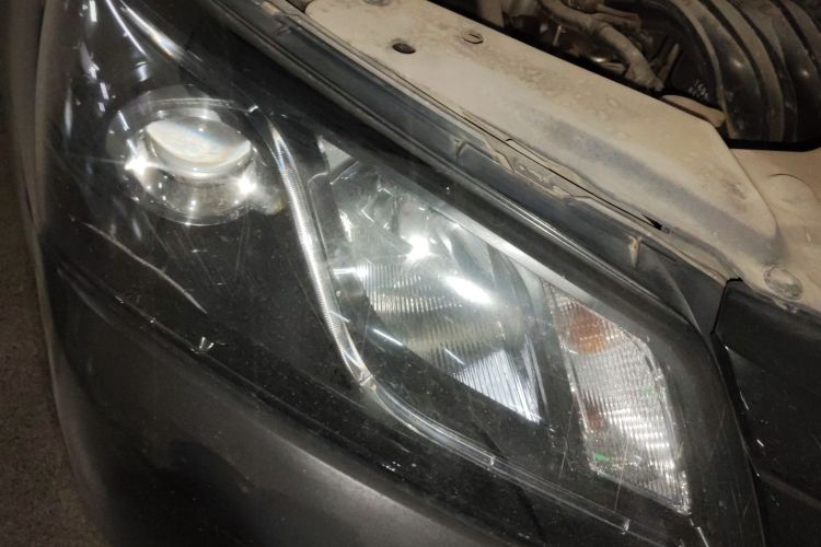 吉利汽车 帝豪 2016款 三厢 1.5L 手动向上版车身外观8