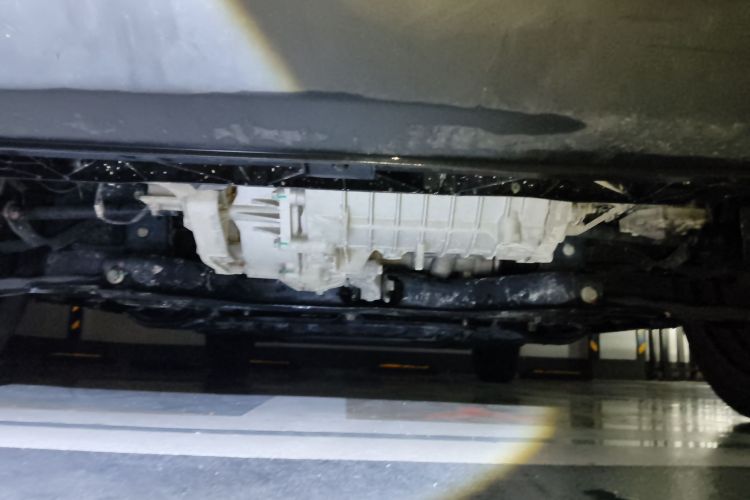 零跑汽车 零跑T03 2023款 403智享版局部细节9008