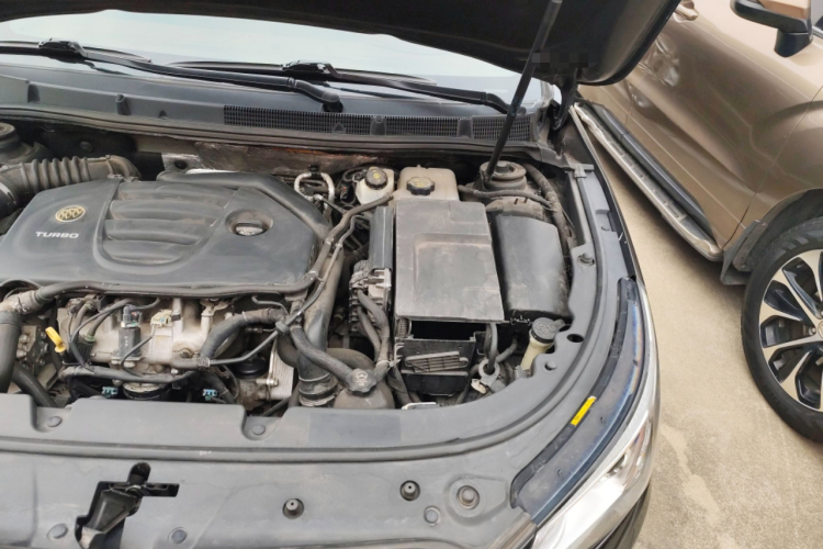 别克 君越 2014款 2.0T SIDI 精英技术型局部细节9007