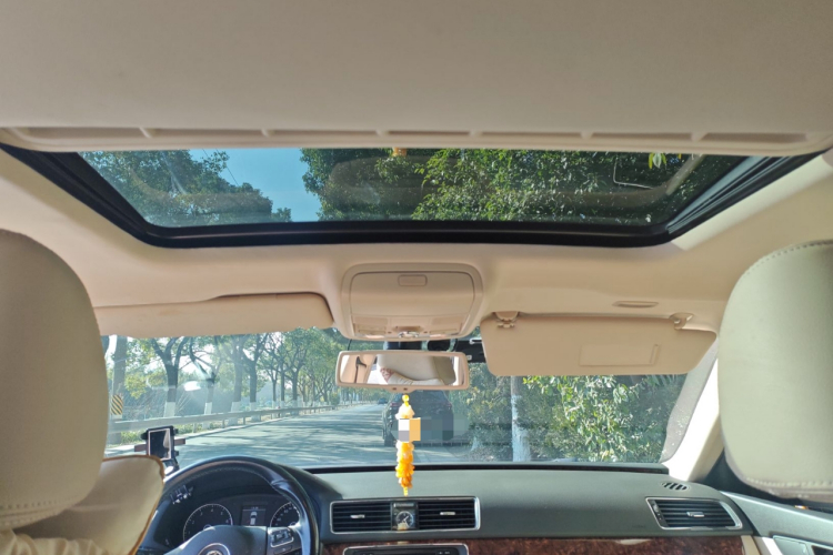 大众 帕萨特 2013款 1.8TSI DSG御尊版局部细节22