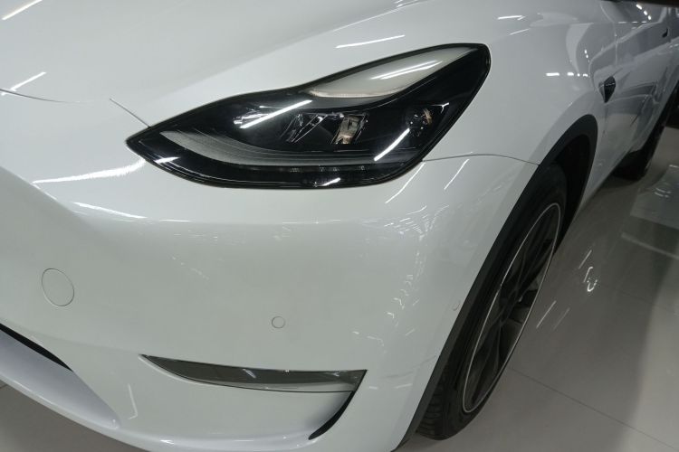 特斯拉 Model Y 2021款 标准续航后驱版局部细节36