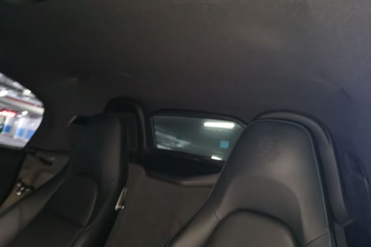 保时捷718 2022款 Boxster 2.0T中控内饰22