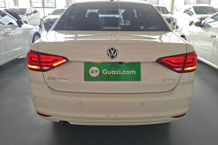 大众 朗逸 2017款 1.6L 手动风尚版车身外观6