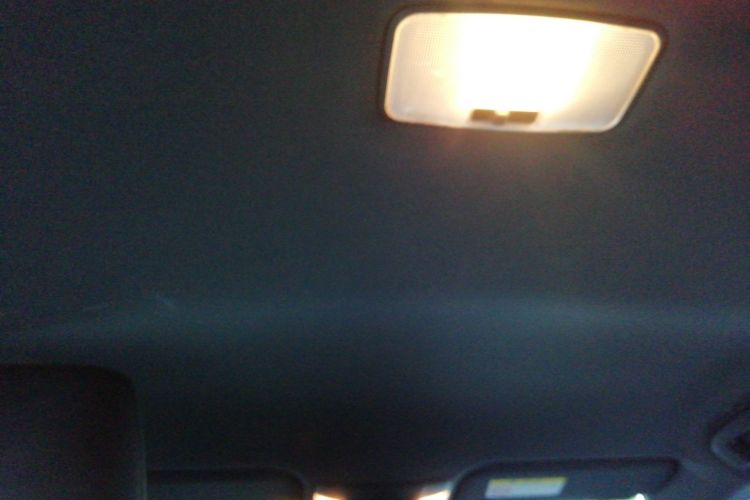 丰田 雷凌 2022款 双擎 1.8H E-CVT领先版中控内饰22