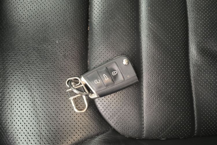 大众 途昂 2017款 380TSI 四驱豪华版中控内饰11