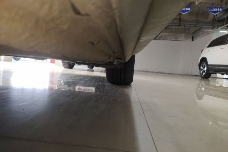 奥迪A4L 2015款 35 TFSI 自动舒适型局部细节9002