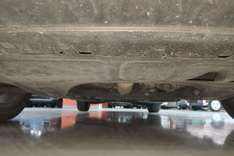 大众 途安 2015款 1.4T DSG舒适版5座局部细节9008