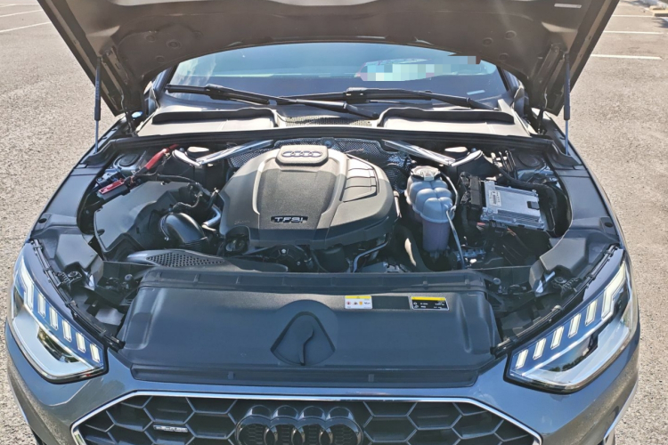 奥迪A4L 2020款 40 TFSI quattro 豪华动感型局部细节24