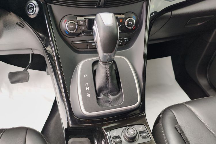 福特 翼虎 2015款 2.0L GTDi 四驱运动型局部细节18