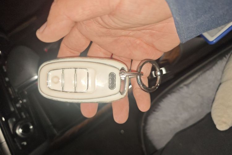 奥迪Q5 2013款 40 TFSI 舒适型中控内饰11