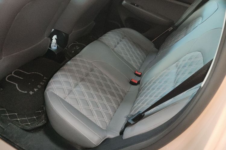 零跑汽车 零跑T03 2021款 400豪华版中控内饰21