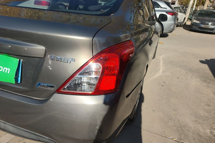 日产 阳光 2015款 1.5XE CVT舒适版车身外观9