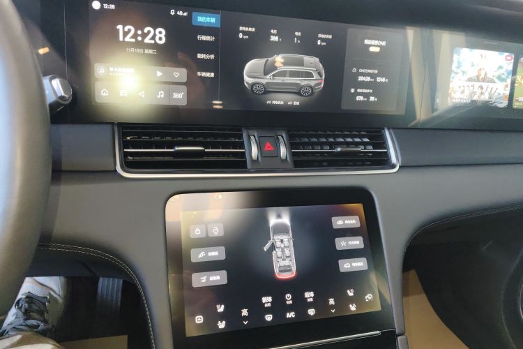 理想汽车 理想ONE 2021款 增程6座版中控内饰16