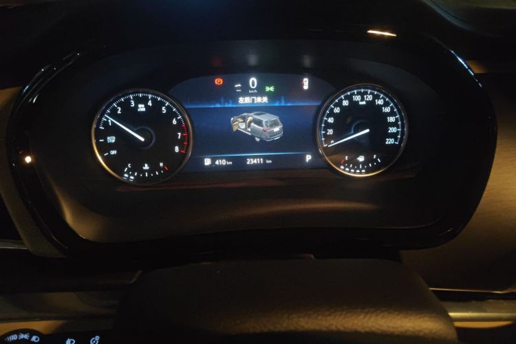 别克GL8 2023款 陆上公务舱 智慧尊贵型中控内饰15