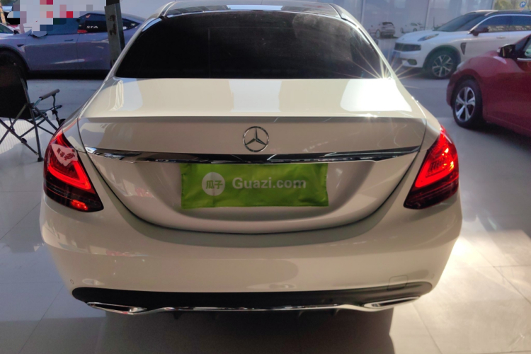 奔驰C级 2021款 C 200 L 时尚型运动版车身外观6