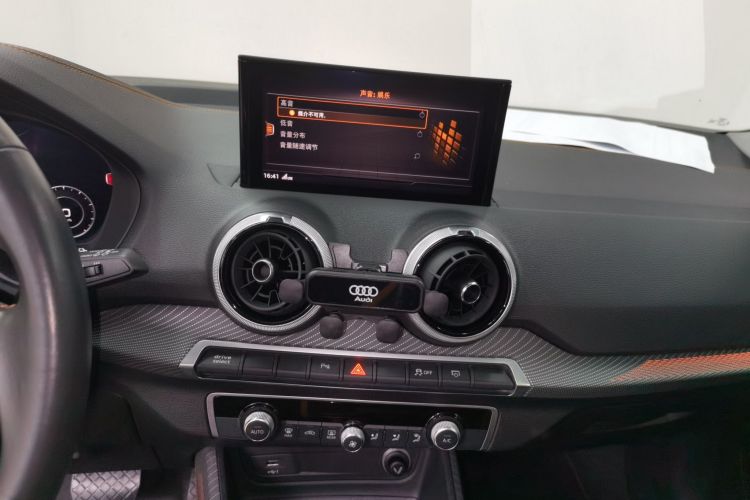 奥迪Q2L e-tron 2022款 Q2L e-tron 纯电智享型局部细节16